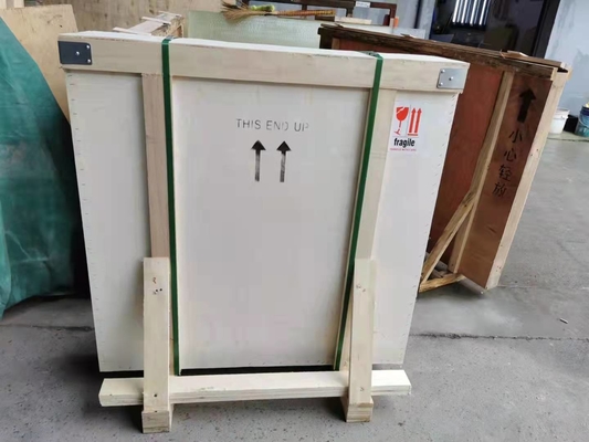 Transparent X Ray Shielding Glass Absorption 99.9% For Industrial