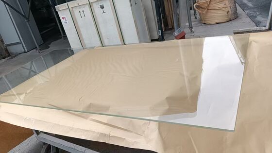 Polished X Ray Lead Glass with Typically 30 to 60 Percent Lead Oxide and Reflection Less Than One Percent Used in Imaging Room Shielding