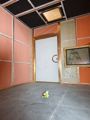 MRI Room Viewing Window with High EMI/RFI Shielding Performance