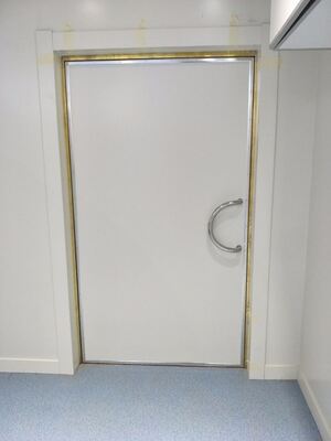 High Performance RF Shielded Door For MRI Rooms And RF Cages