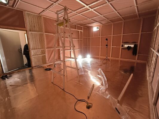 การถ่ายภาพด้วยแม่เหล็กสะท้อน Faraday Cage MRI วัสดุที่ทนทานต่อการกัดกร่อน