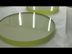 กระจกตะกั่วป้องกันรังสี